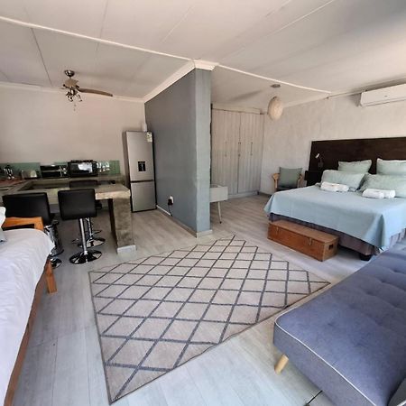 Emmaus Apartment Bloemfontein Buitenkant foto