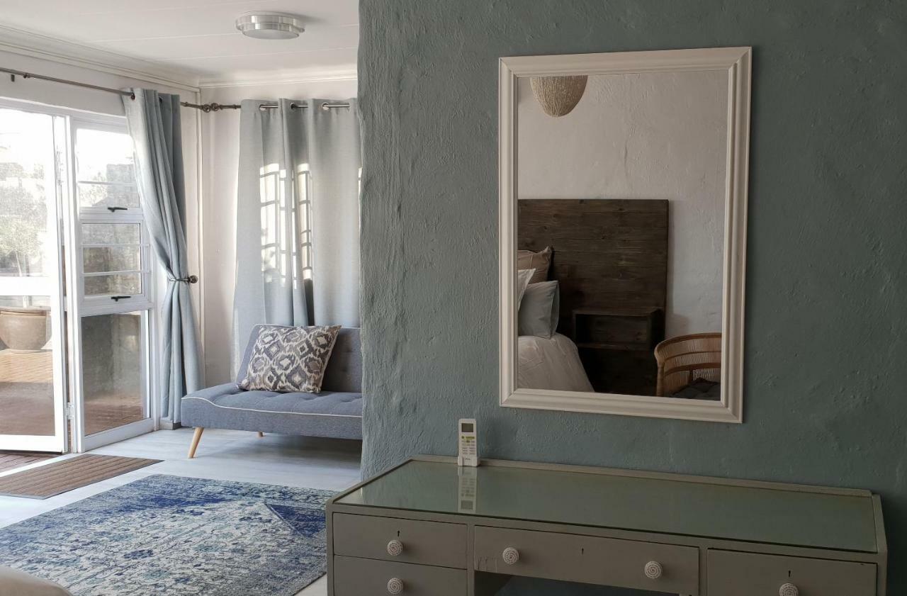 Emmaus Apartment Bloemfontein Buitenkant foto
